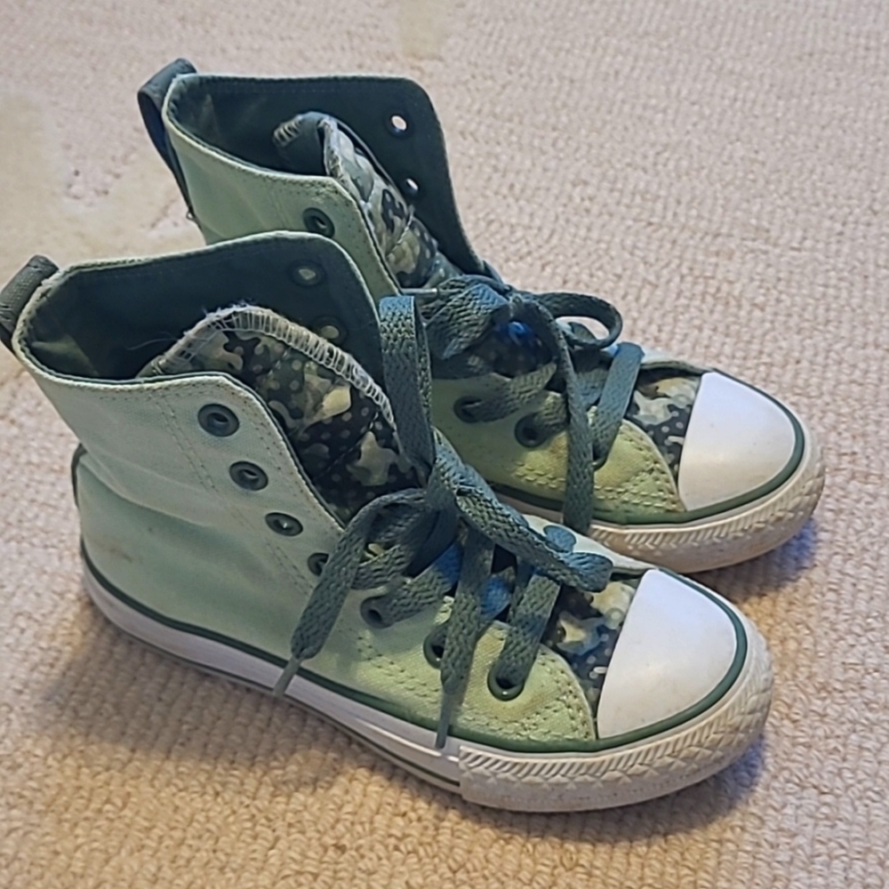 Converse Chuck Taylor High Tops